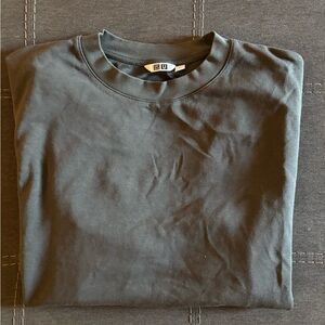 Uniqlo Tee Shirt